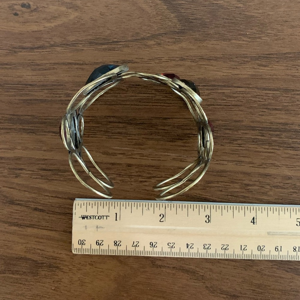 Cuff bracelet - Picture 7 of 8